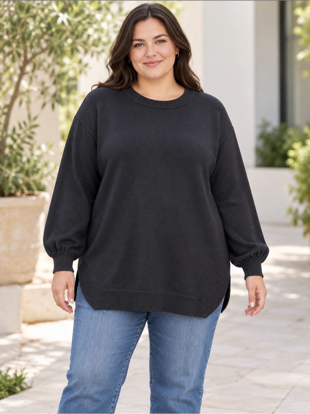 Plus-Size Crewneck Sweater in black— Relaxed Everyday Style size 3x